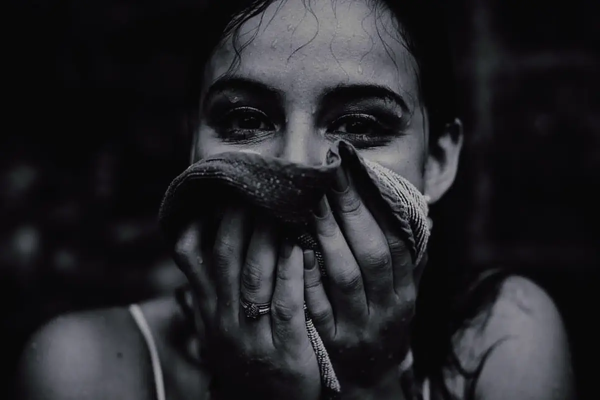 Black and white artistic portrait of a woman